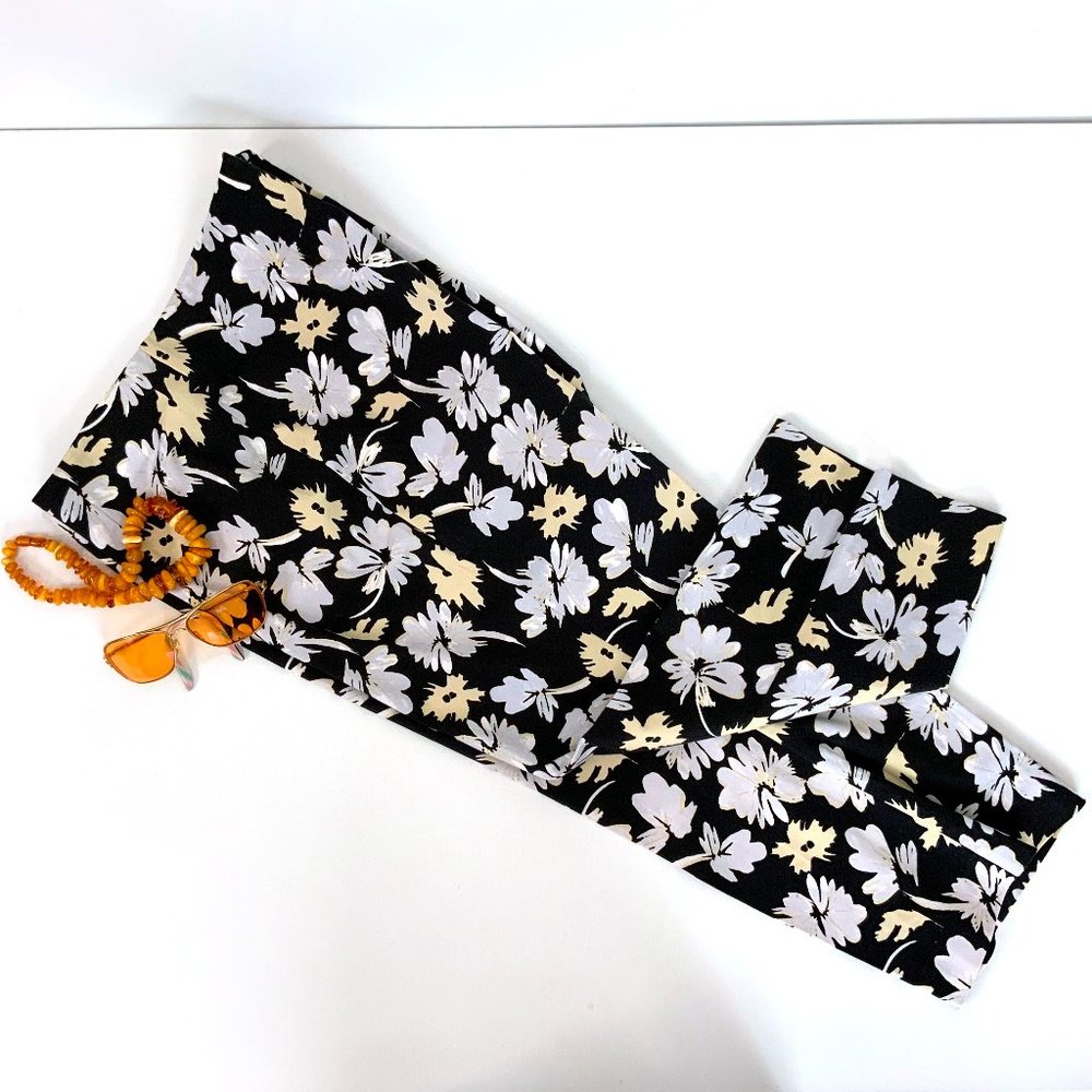 New Saks Fifth Avenue Sport Black Floral Stretch Cotton Cropped Pants Sz 14 - Picture 13 of 16